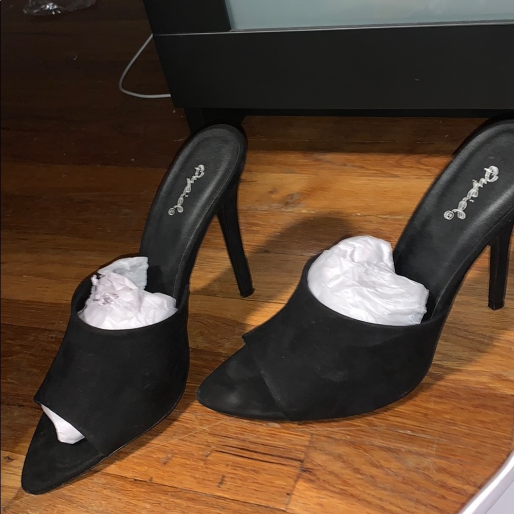 Black pointed heels